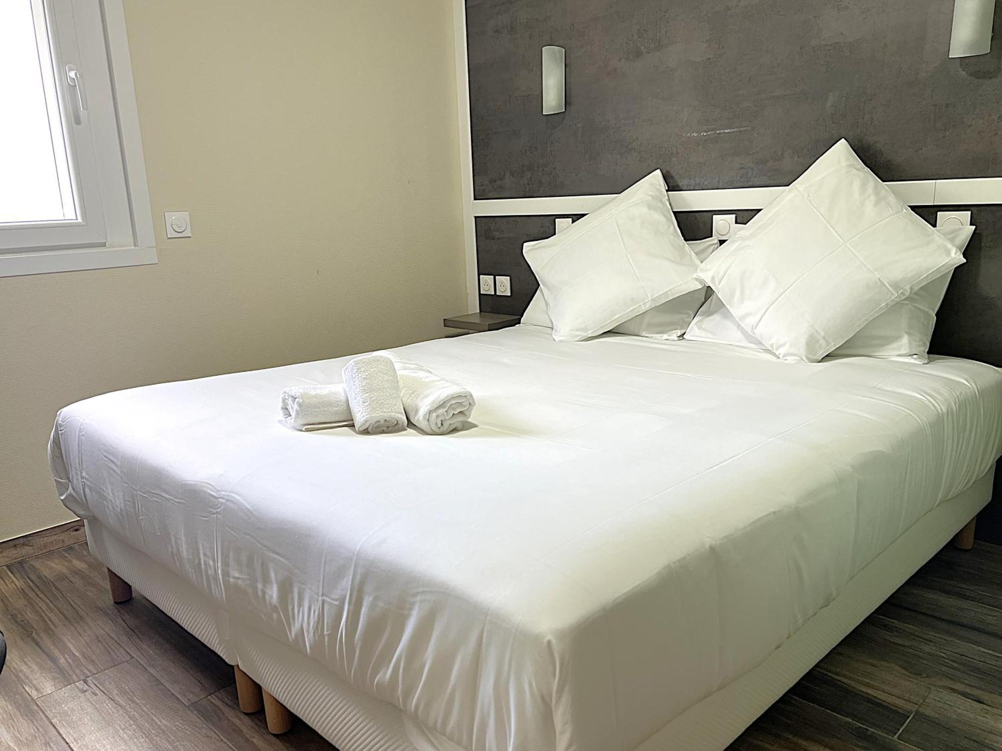 Contact Hotel Arc-En-Ciel - Reouverture - Entierement Renove Mulhouse Ngoại thất bức ảnh