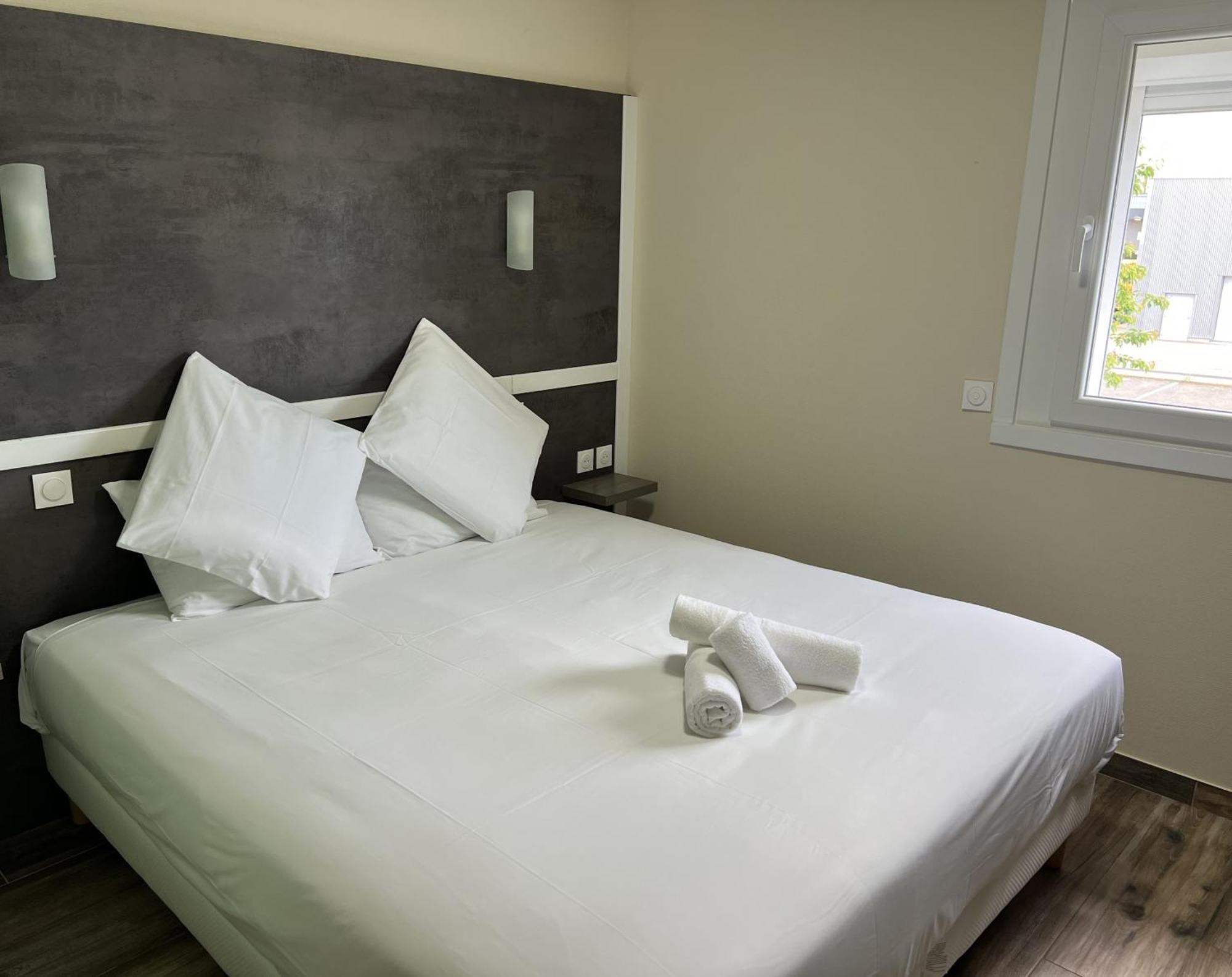 Contact Hotel Arc-En-Ciel - Reouverture - Entierement Renove Mulhouse Ngoại thất bức ảnh
